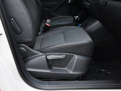 2013款 1.8TSI 自动 两驱风尚版 5座