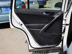 2013款 1.8TSI 自动 两驱风尚版 5座