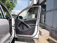 2013款 1.8TSI 自动 两驱风尚版 5座