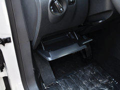 2013款 1.8TSI 自动 两驱风尚版 5座