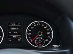2013款 1.8TSI 自动 两驱风尚版 5座