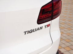 2013款 1.8TSI 自动 两驱风尚版 5座