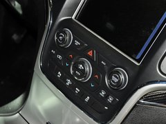 2014款 6.4L 自动 SRT8