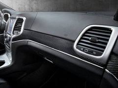 2014款 6.4L 自动 SRT8