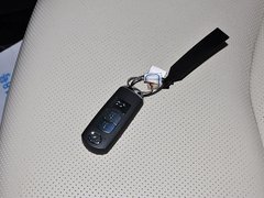 2013款 智尊版 2.0T 手动 四驱精英型 5座
