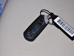 2013款 智尊版 2.0T 手动 四驱精英型 5座