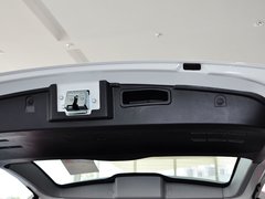 2013款 智尊版 2.0T 手动 四驱精英型 5座