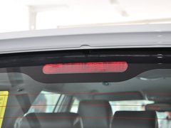 2013款 智尊版 2.0T 手动 四驱精英型 5座