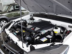 2013款 智尊版 2.0T 手动 四驱精英型 5座