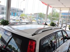 2013款 智尊版 2.0T 手动 四驱精英型 5座