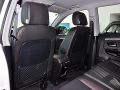 2013款 智尊版 2.0T 手动 四驱精英型 5座