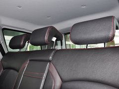 2013款 智尊版 2.0T 手动 四驱精英型 5座