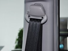 2013款 智尊版 2.0T 手动 四驱精英型 5座