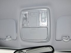 2013款 智尊版 2.0T 手动 四驱精英型 5座