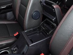 2013款 智尊版 2.0T 手动 四驱精英型 5座