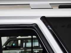 2013款 智尊版 2.0T 手动 四驱精英型 5座