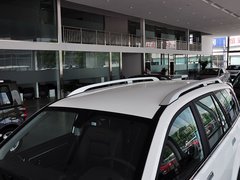2013款 智尊版 2.0T 手动 四驱精英型 5座