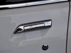2013款 智尊版 2.0T 手动 四驱精英型 5座