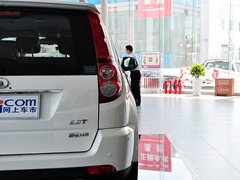 2013款 智尊版 2.0T 手动 四驱精英型 5座