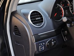 2013款 智尊版 2.0T 手动 两驱进取型 5座