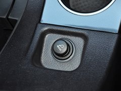 2013款 智尊版 2.0T 手动 两驱进取型 5座