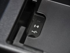 2013款 智尊版 2.0T 手动 两驱进取型 5座