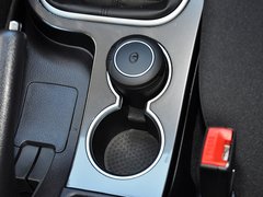哈弗H5 2013款 智尊版 2.0T 手动 两驱进取型 5座