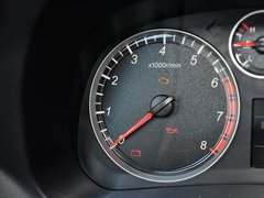 2013款 智尊版 2.0T 手动 两驱进取型 5座