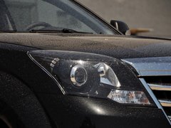 2013款 智尊版 2.0T 手动 两驱进取型 5座