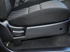 2013款 智尊版 2.0T 手动 两驱进取型 5座