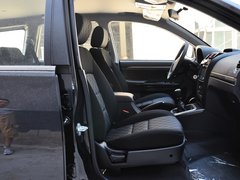 2013款 智尊版 2.0T 手动 两驱进取型 5座