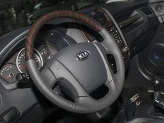 狮跑 2013款 2.0 GLS 手动两驱 5座