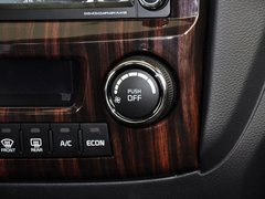 狮跑 2013款 2.0 GLS 手动两驱 5座
