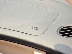狮跑 2013款 2.0 DLX 自动两驱 5座