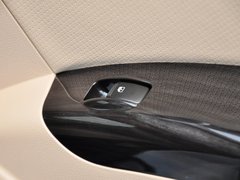 2013款 2.0 DLX 自动两驱 5座