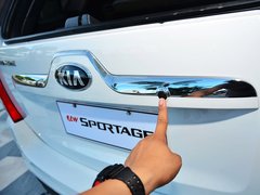 2013款 2.0 Premium 自动两驱 5座