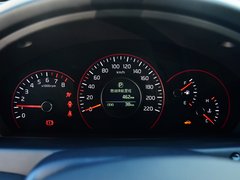 2013款 2.0 Premium 自动两驱 5座