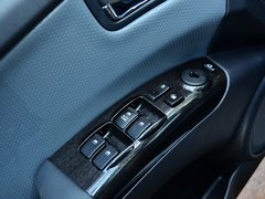 2013款 2.0 Premium 自动两驱 5座