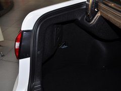 2013款 2.4L自动 商务天窗型 国IV