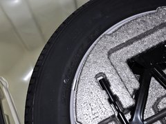 2013款 2.4L自动 商务天窗型 国IV