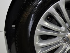 2013款 2.4L自动 商务天窗型 国IV