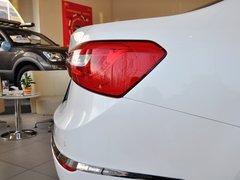 2013款 2.4L自动 商务天窗型 国IV