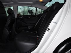 2013款 2.4L自动 商务天窗型 国IV