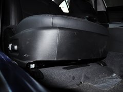 2013款 2.4L自动 商务天窗型 国IV