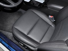 2013款 2.4L自动 商务天窗型 国IV