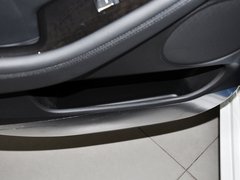 2013款 2.4L自动 商务天窗型 国IV