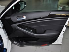 2013款 2.4L自动 商务天窗型 国IV