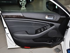 2013款 2.4L自动 商务天窗型 国IV