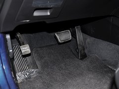 2013款 2.4L自动 商务天窗型 国IV