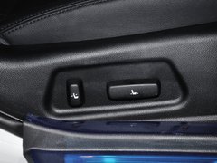 2013款 2.4L自动 商务天窗型 国IV